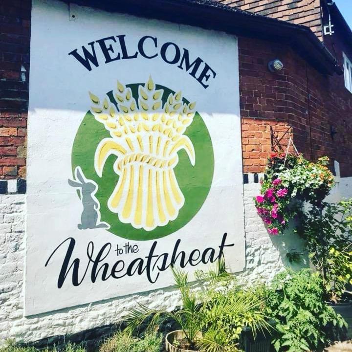 The Wheatsheaf Acomodação com café da manhã Bramley  Exterior foto